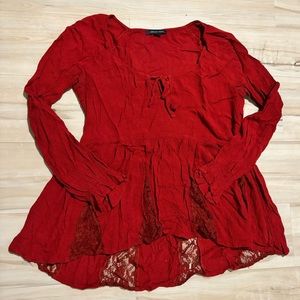 American eagle lace drapey blouse